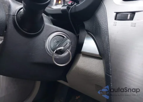 2013 Subaru Legacy 2.5I Premium из США, поврежденный, VIN 4S3BMBC68D3028979